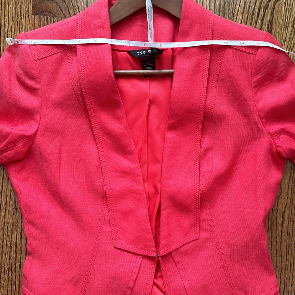 White House, Black market size 6 linen blend blazer coral color - Picture 12 of 14